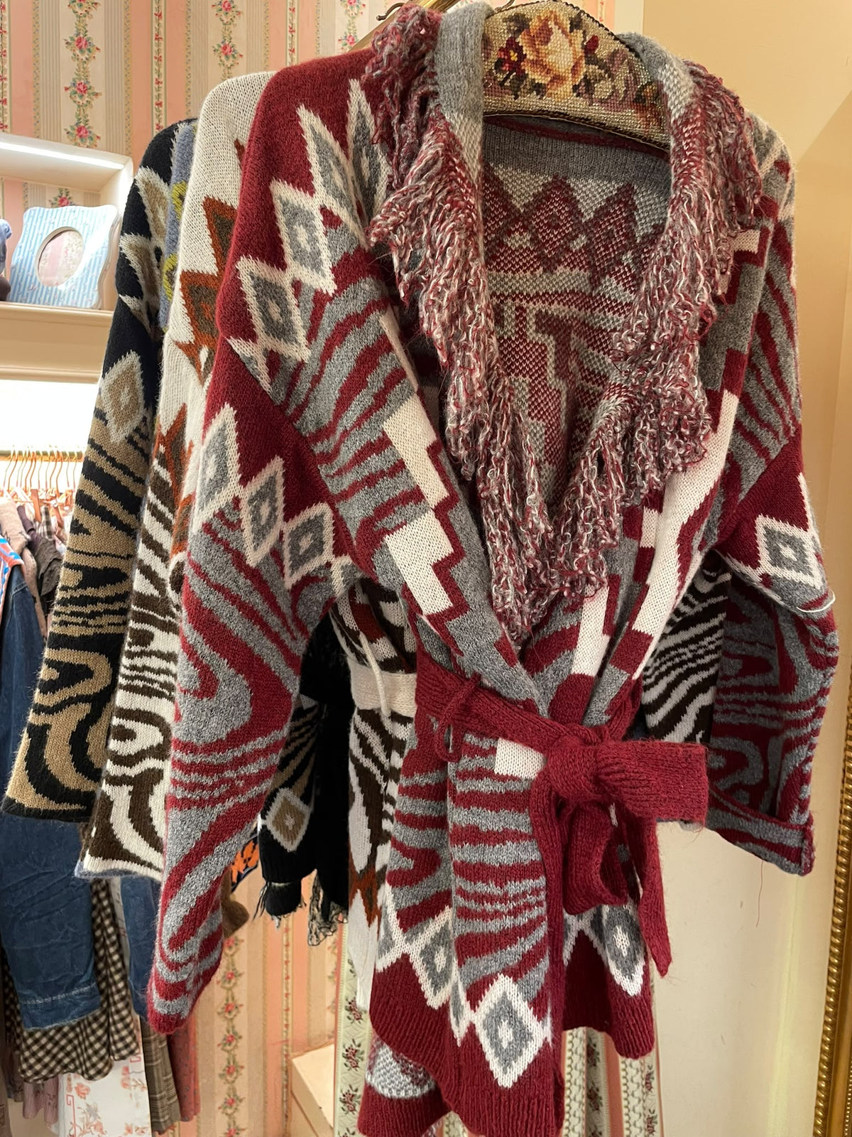 Cardigan Lakota