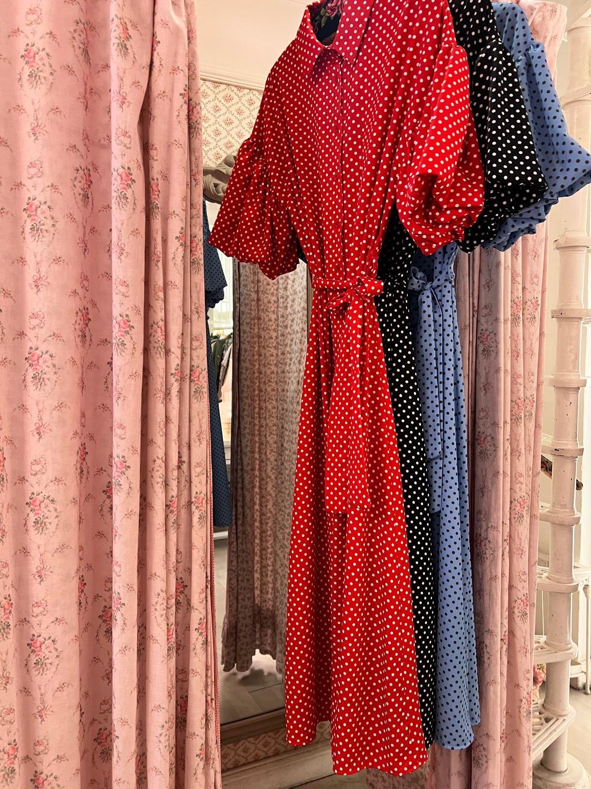 Abito pois - Carlo Deni