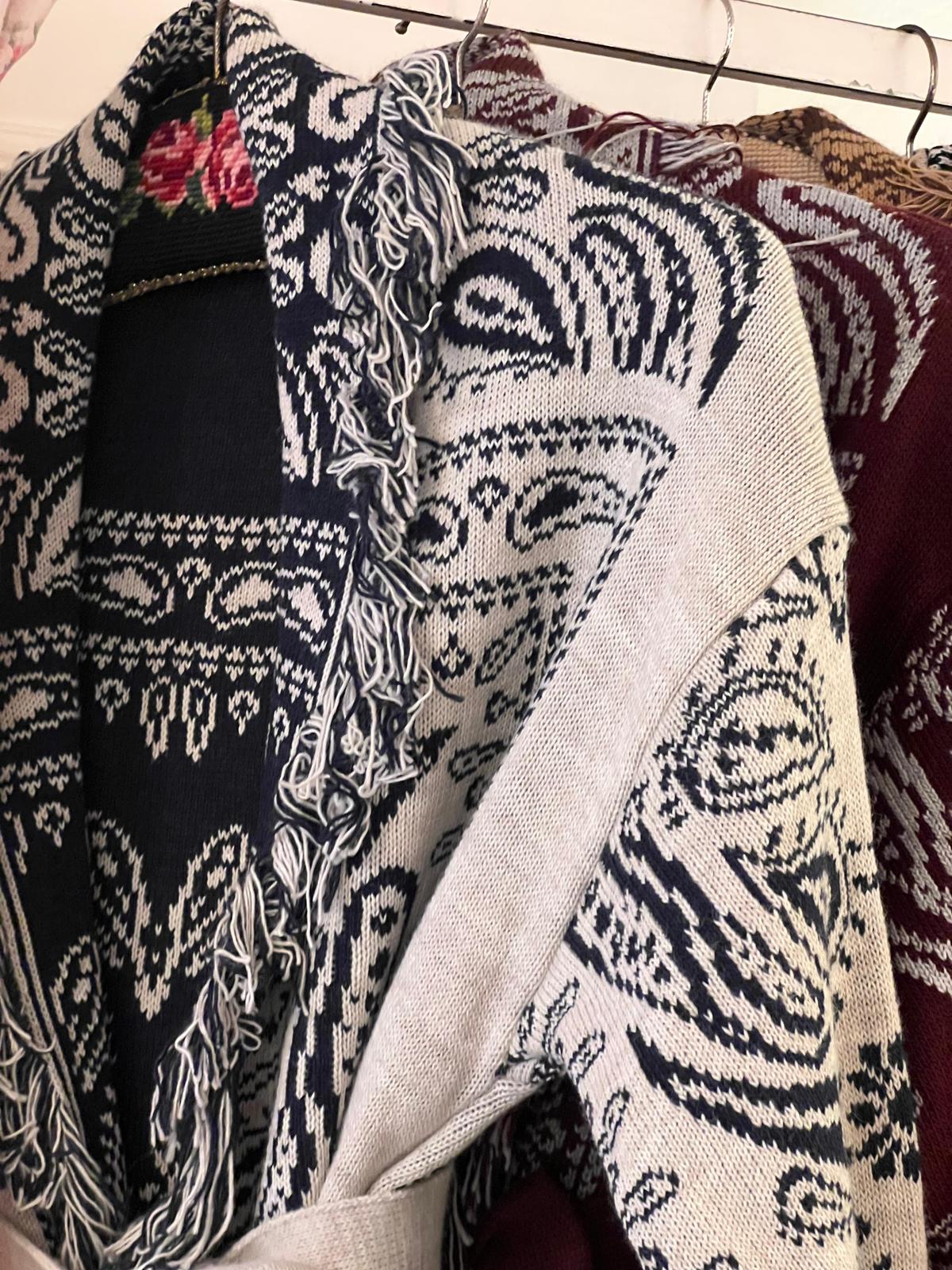 Cardigan Nui - Carlo Deni