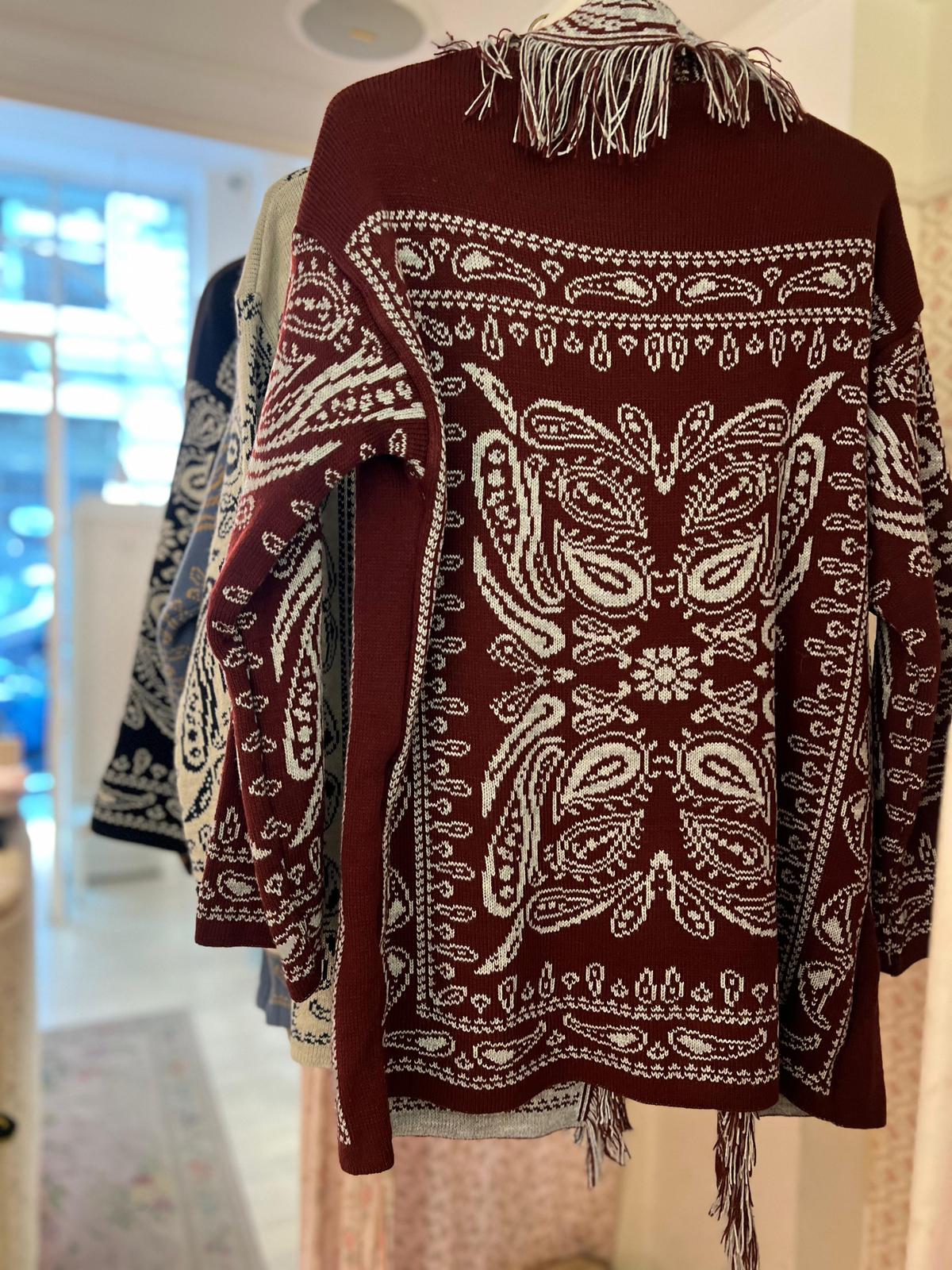 Cardigan Nui - Carlo Deni