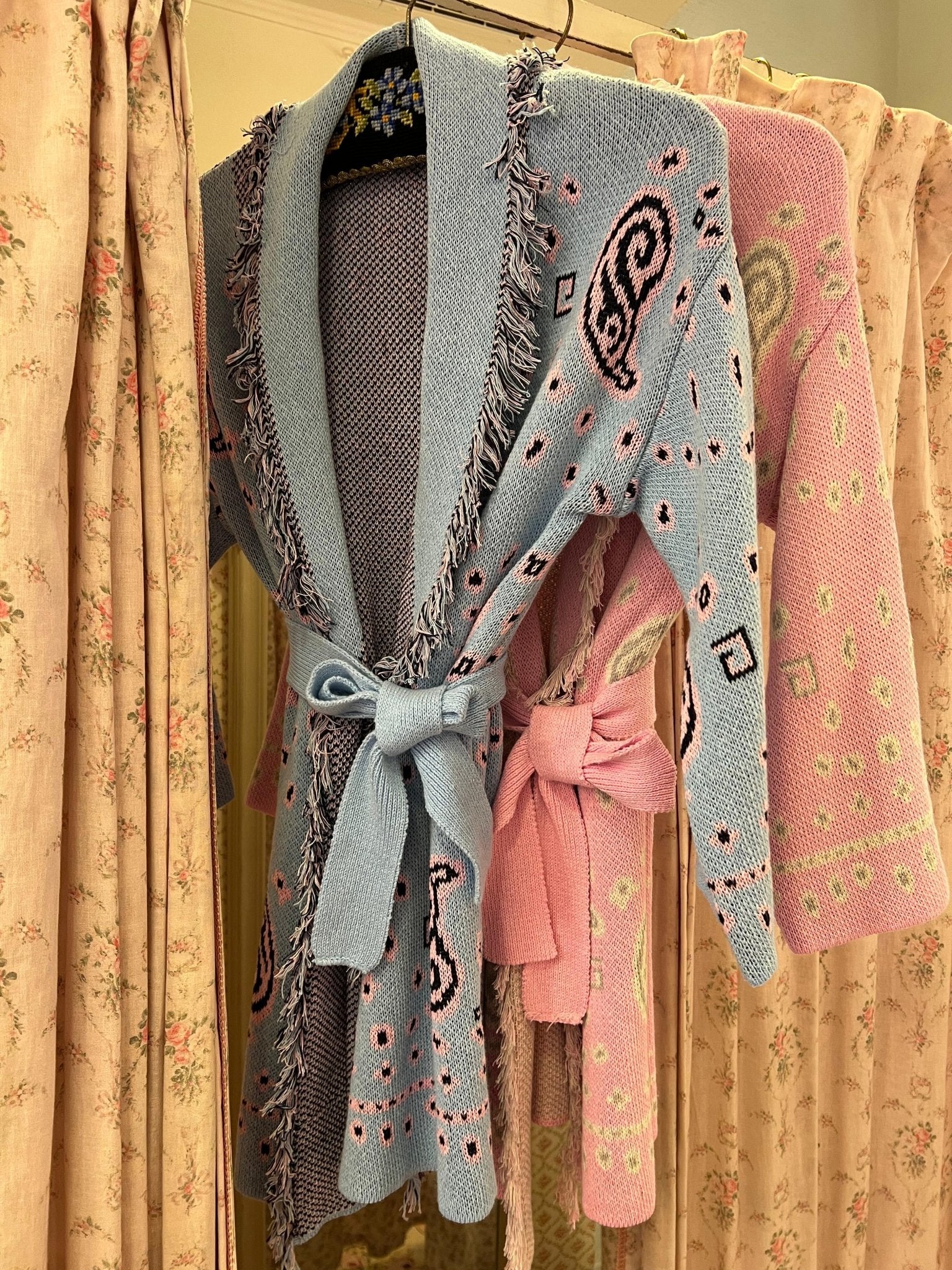 Cardigan Paisley - Carlo Deni