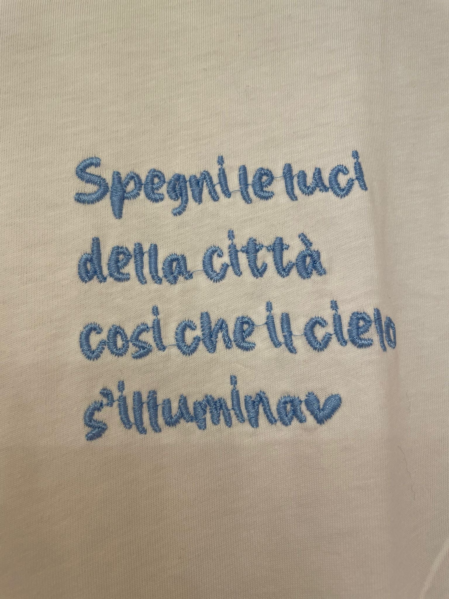 T-shirt spegni le luci della città... - Carlo Deni