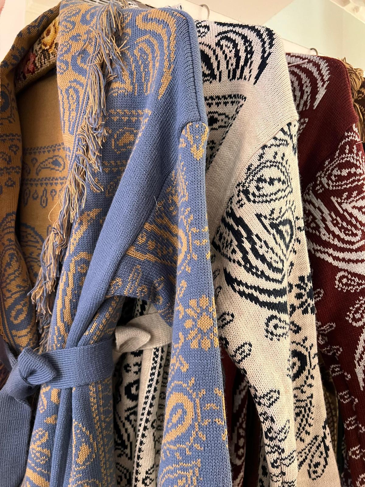 Cardigan Nui - Carlo Deni