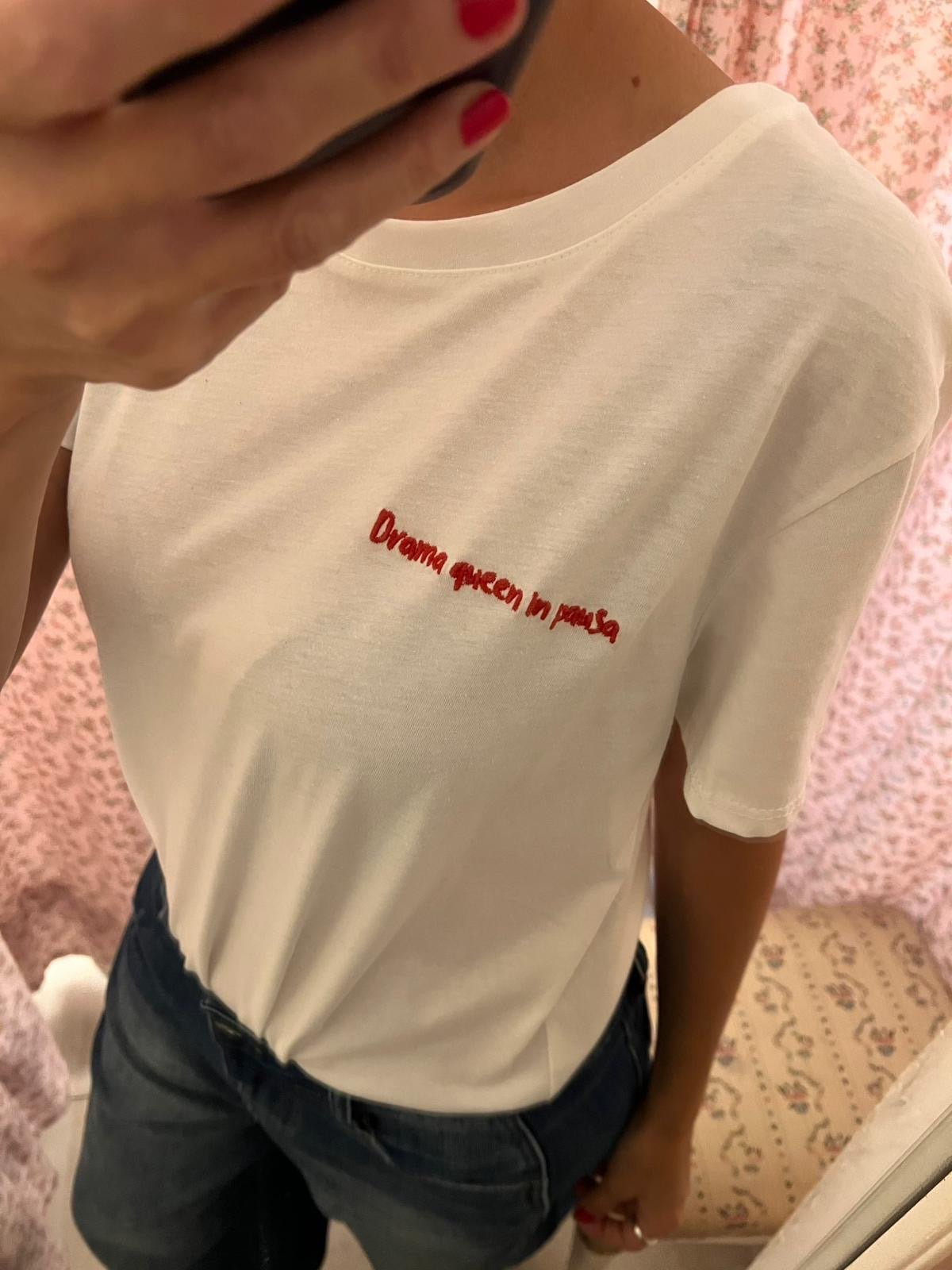 T-shirt Drama queen in pausa - Carlo Deni