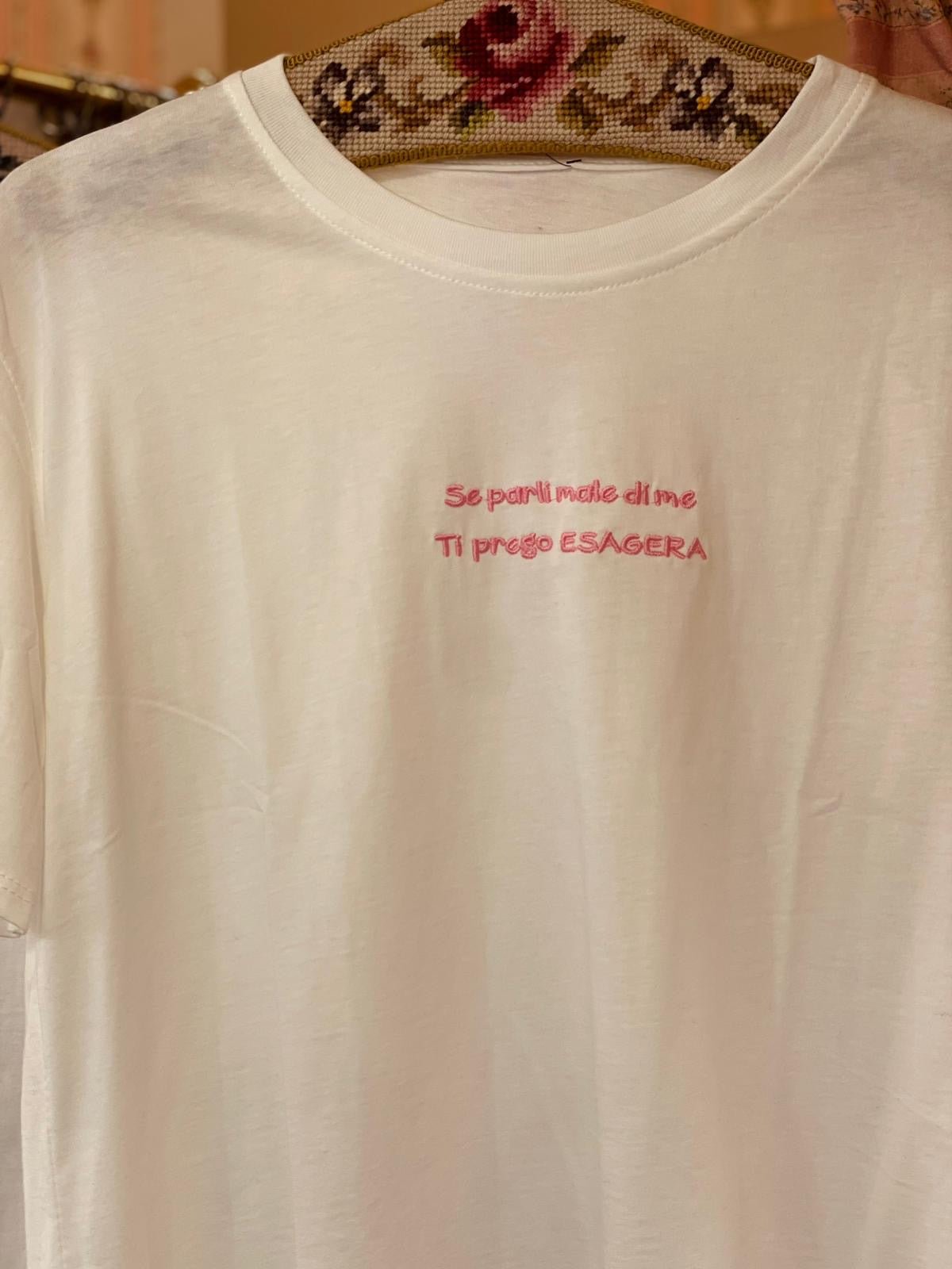 T-shirt se parli male di me ti prego ESAGERA - Carlo Deni