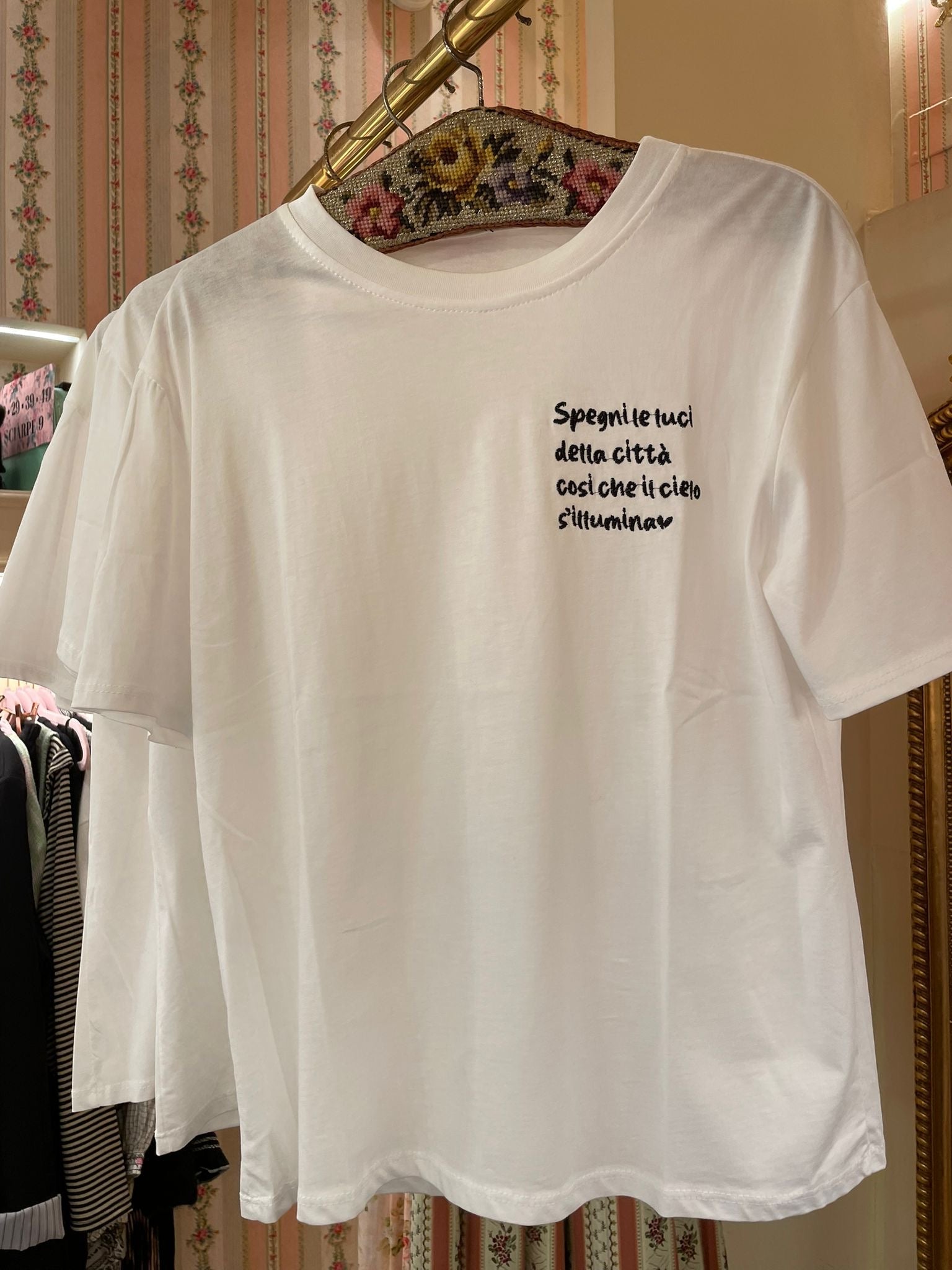 T-shirt spegni le luci della città... - Carlo Deni
